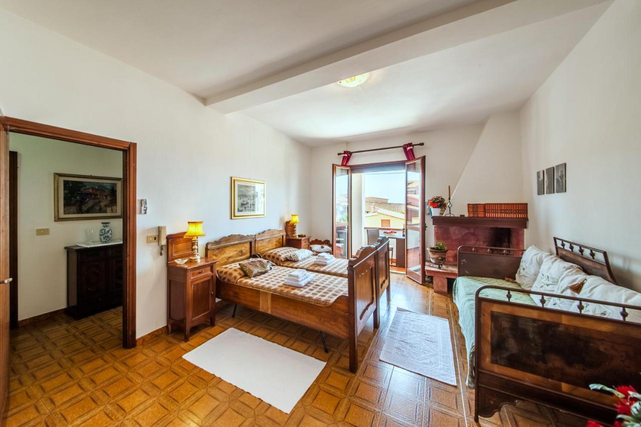 Bed and Breakfast La Casa Di Mannazzotta 1 à Castelsardo Extérieur photo